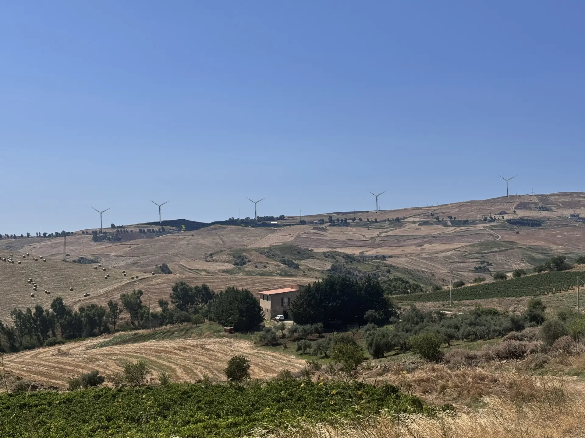 Render fotorealistico - Fotoinserimenti per impianto agrivoltaico utility-scale (~75 MW) – valutazione impatto visivo